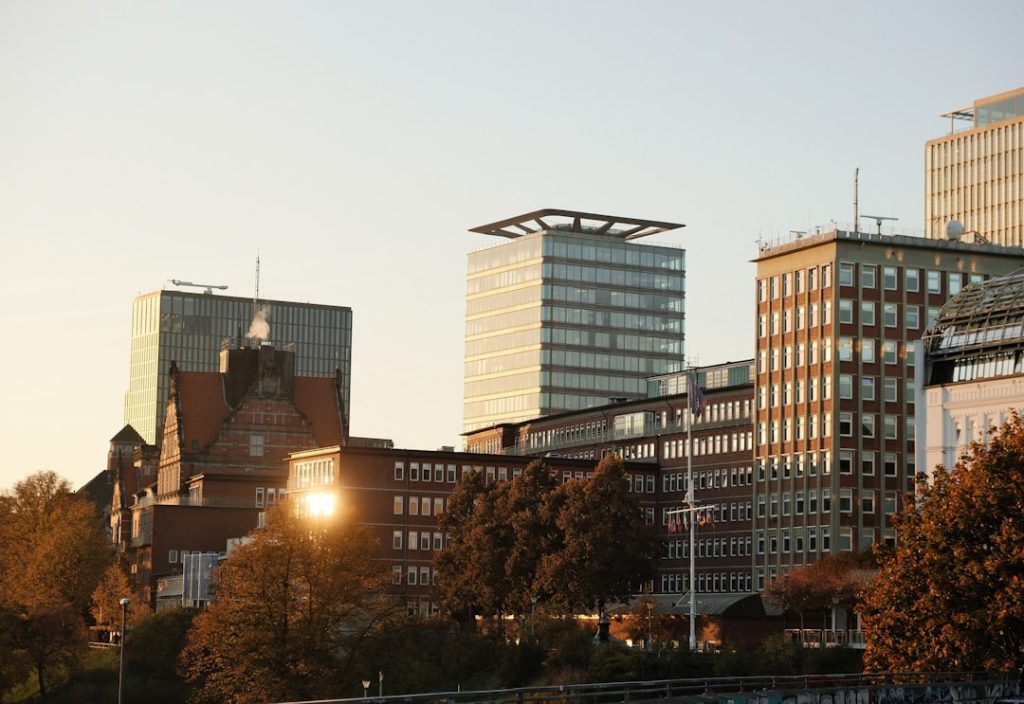 erhalten sie einfache und schnelle unterstützung bei der unternehmensanmeldung in hamburg. informieren sie sich über die erforderlichen schritte und dienstleistungen für die geschäftsanmeldung.